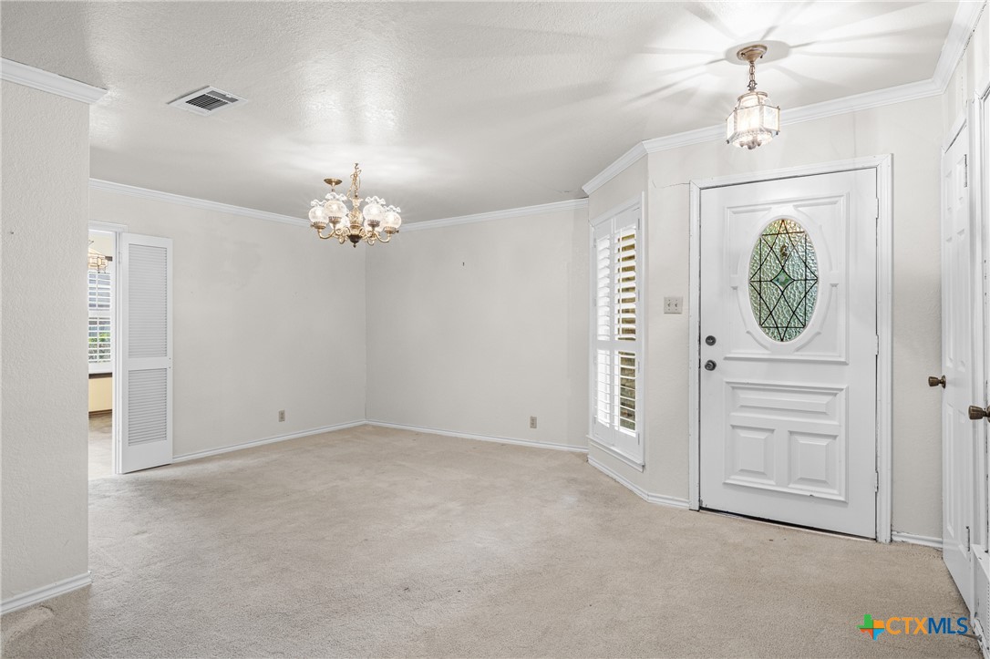 3301 Pecan Valley Drive Property Photo 8