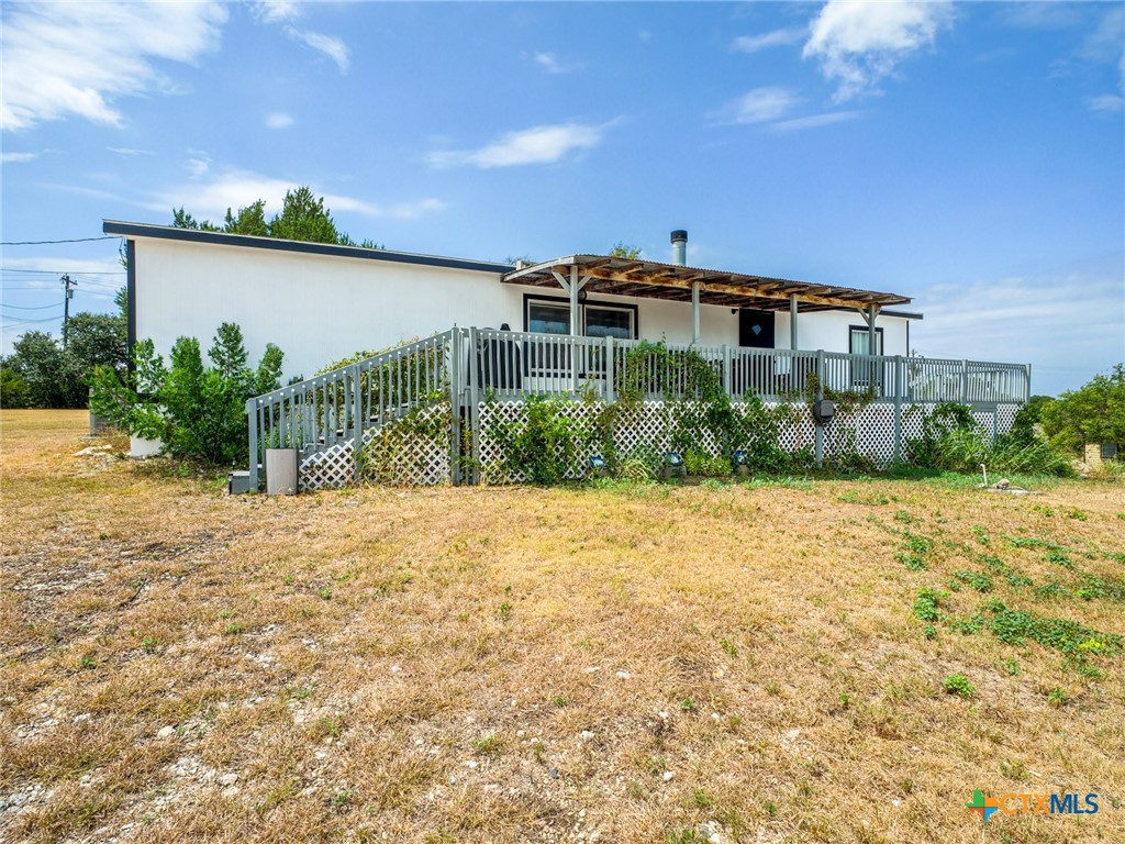 327 County Road 332 Property Photo 5