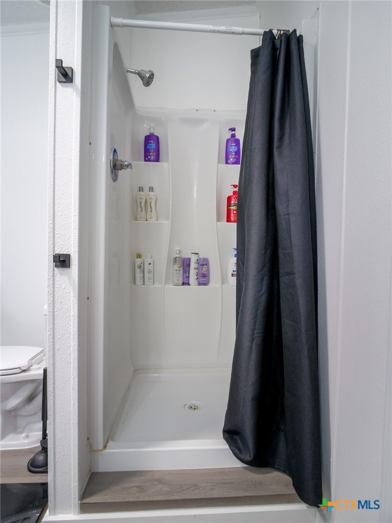 327 County Road 332 Property Photo 30