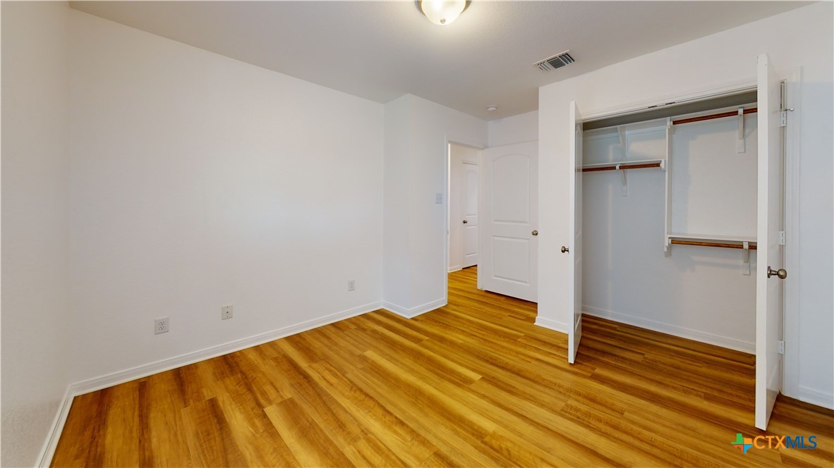 3406 Addison Street Property Photo 17