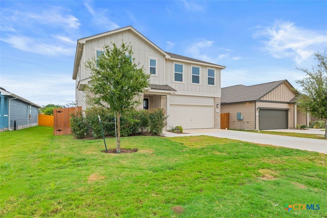 2105 Jadd Street Property Photo 4
