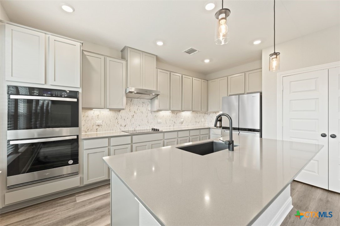 2105 Jadd Street Property Photo 14