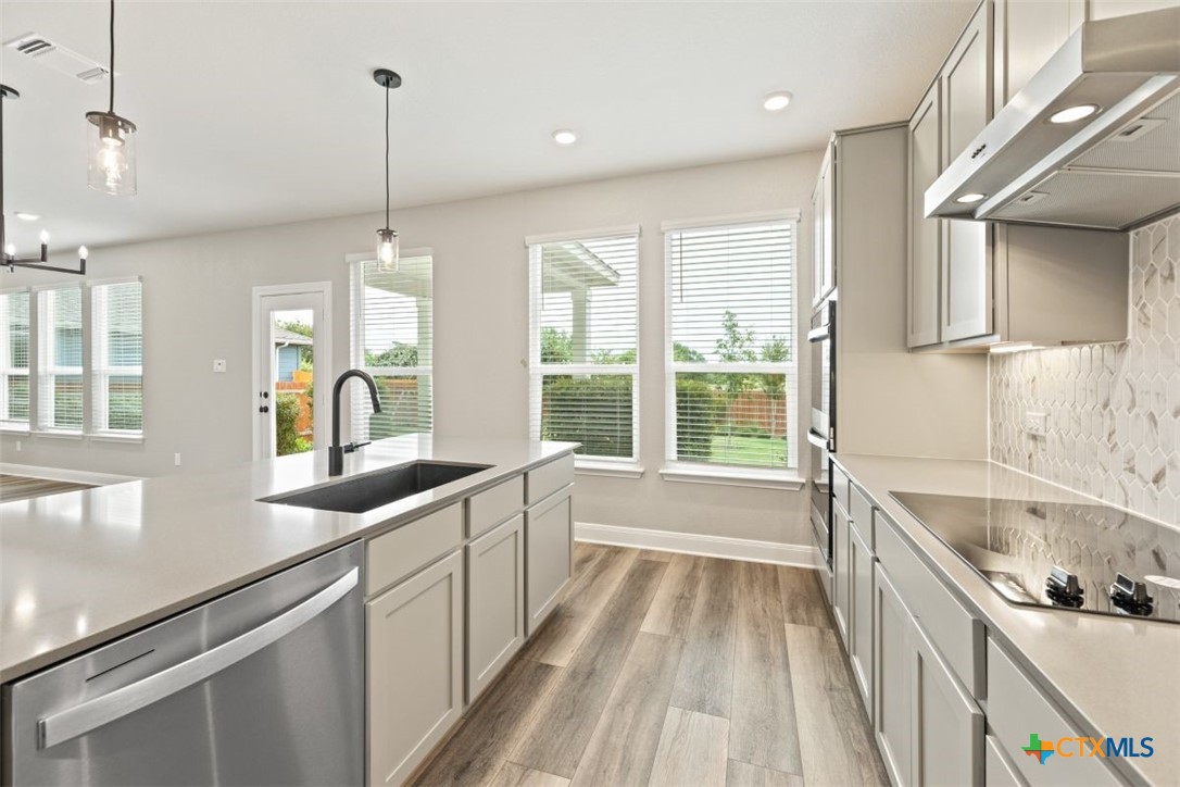 2105 Jadd Street Property Photo 16