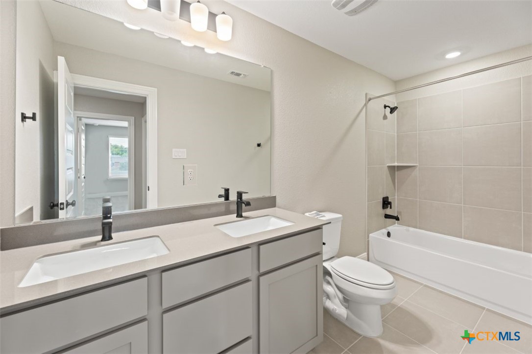 2105 Jadd Street Property Photo 33