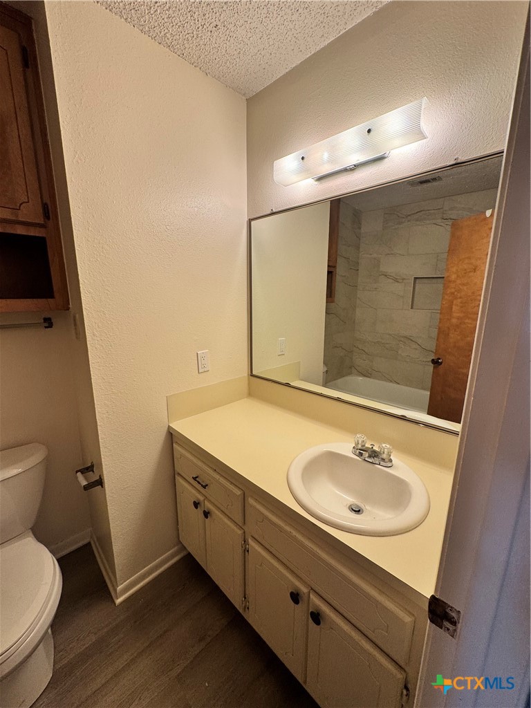 203 Versailles Street Property Photo 12