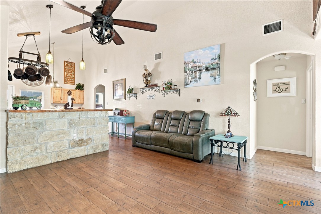 1463 Ramble Hills Property Photo 8