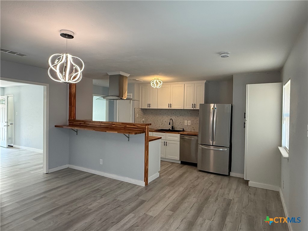 1409 Flynn Street Property Photo 6