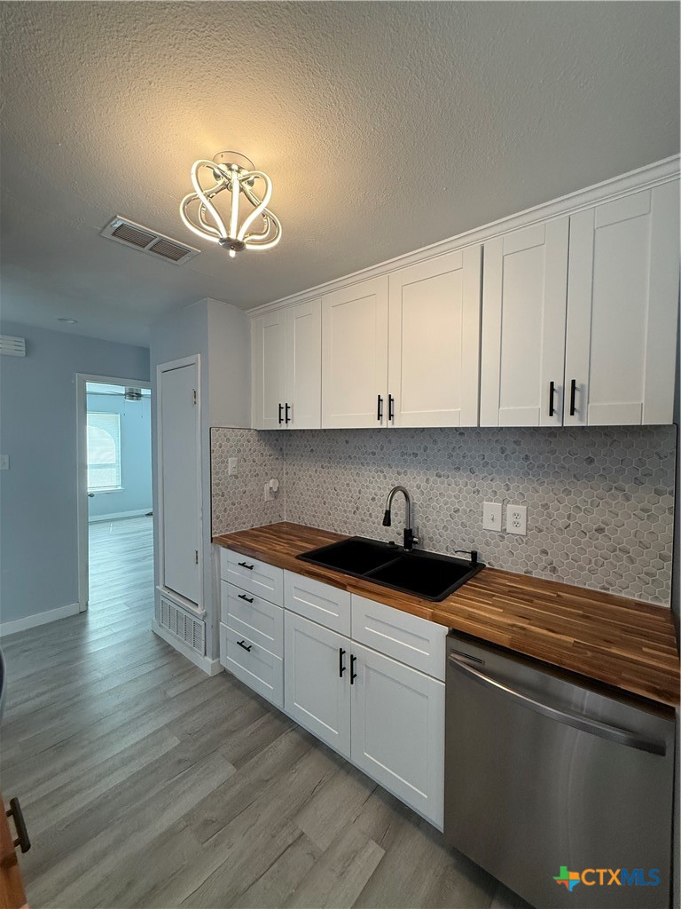 1409 Flynn Street Property Photo 13