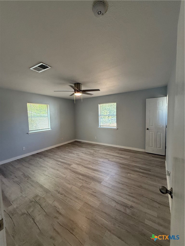 1409 Flynn Street Property Photo 20