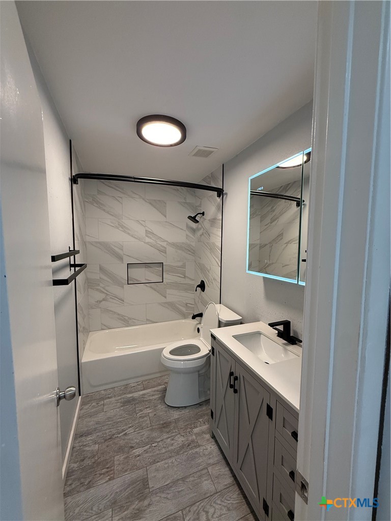 1409 Flynn Street Property Photo 25