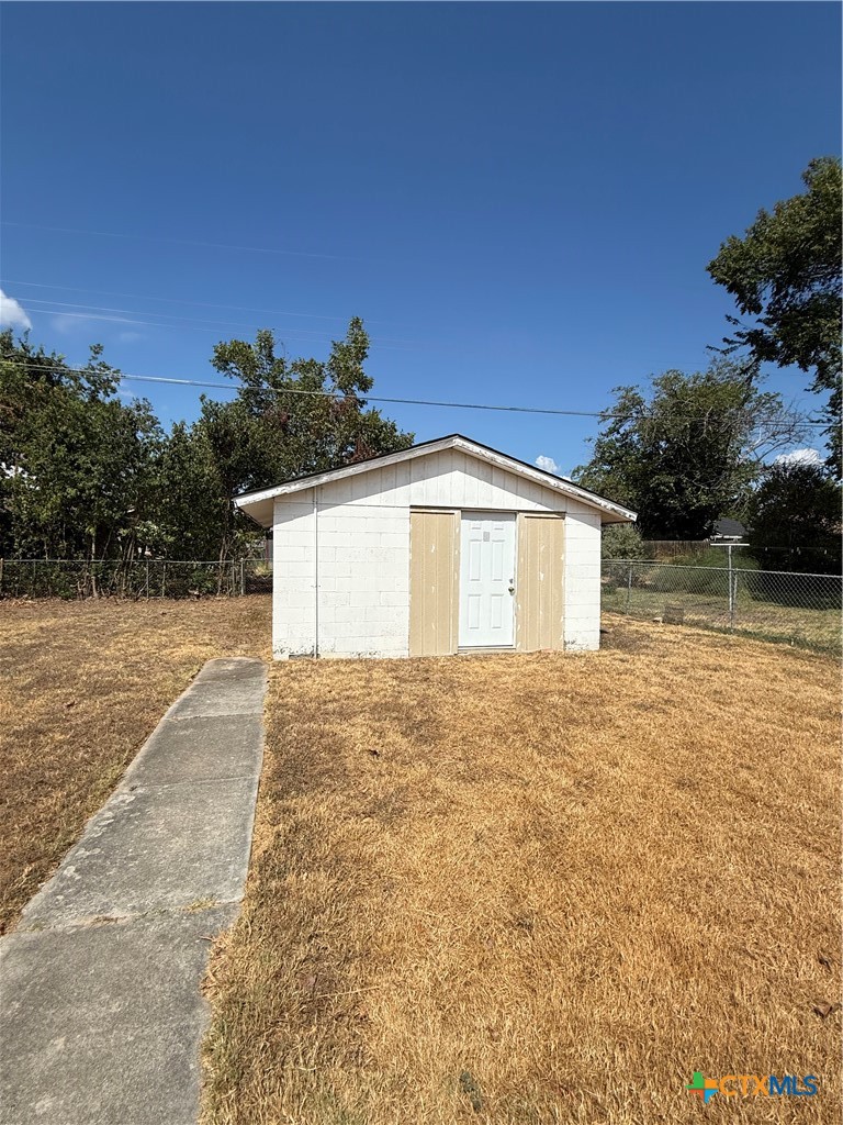 1409 Flynn Street Property Photo 35