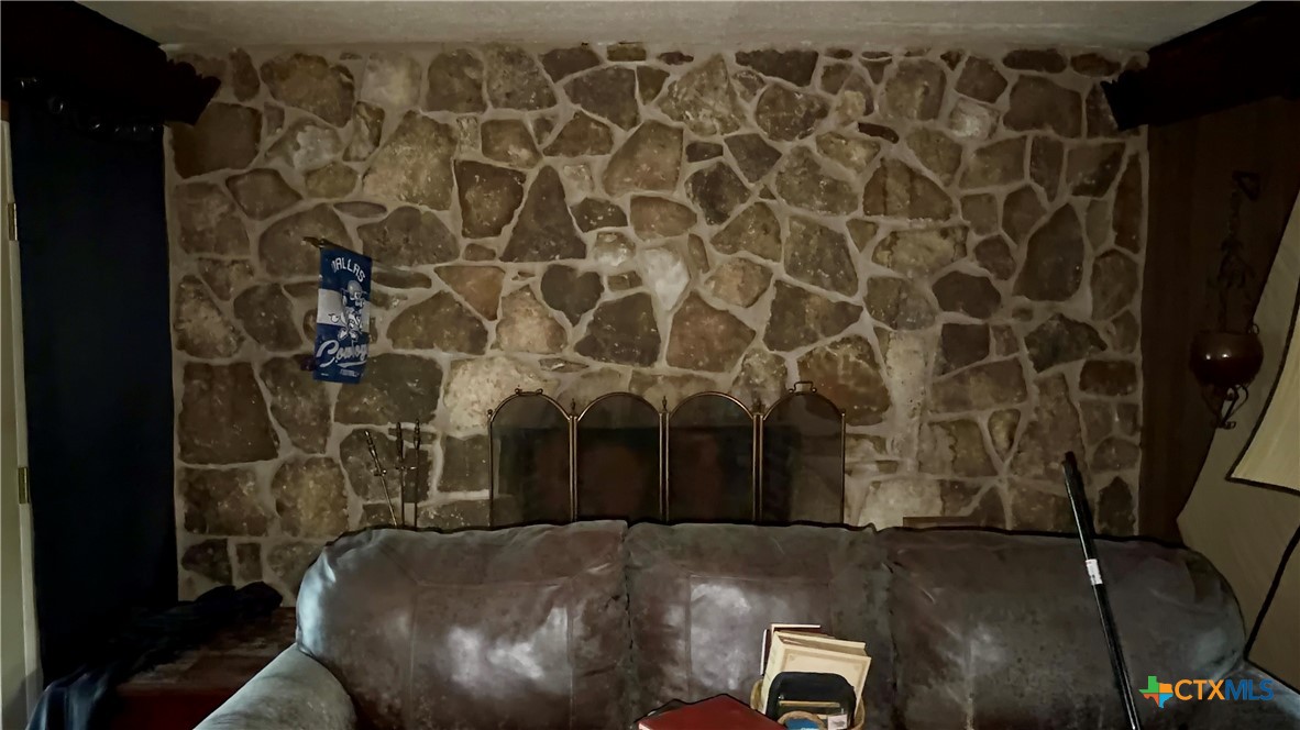 1325 Rose Ave Property Photo 13