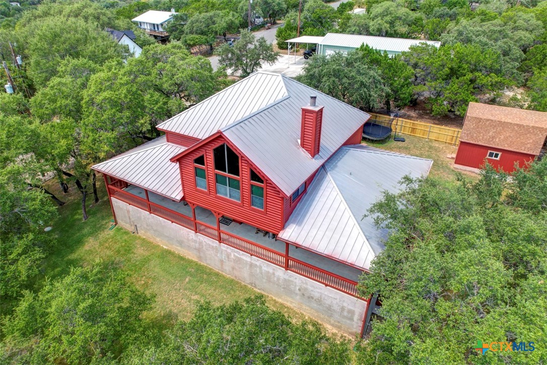138 Canyon Creek Property Photo 1
