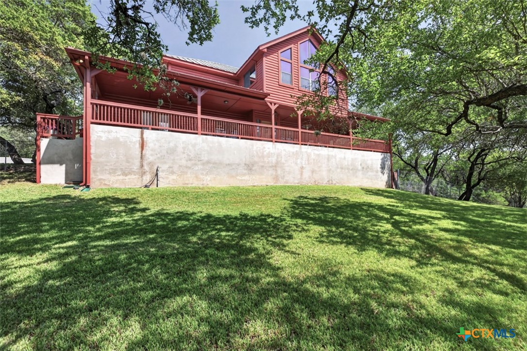 138 Canyon Creek Property Photo 2