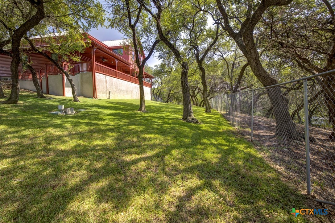 138 Canyon Creek Property Photo 3