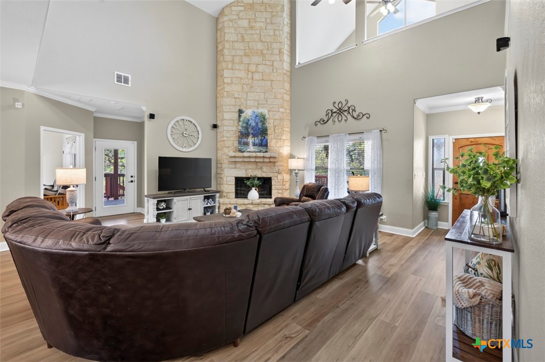 138 Canyon Creek Property Photo 14