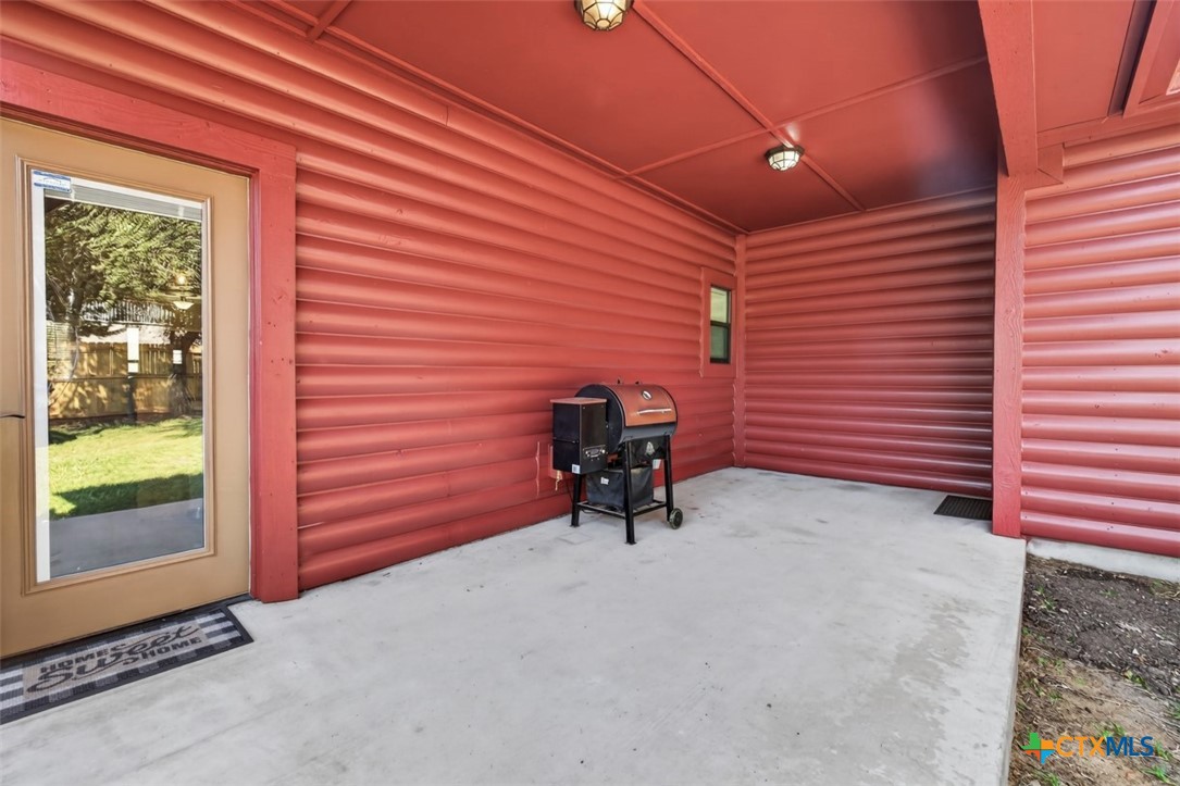 138 Canyon Creek Property Photo 42