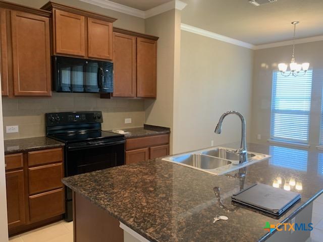 730 Dunford Drive Property Photo 3
