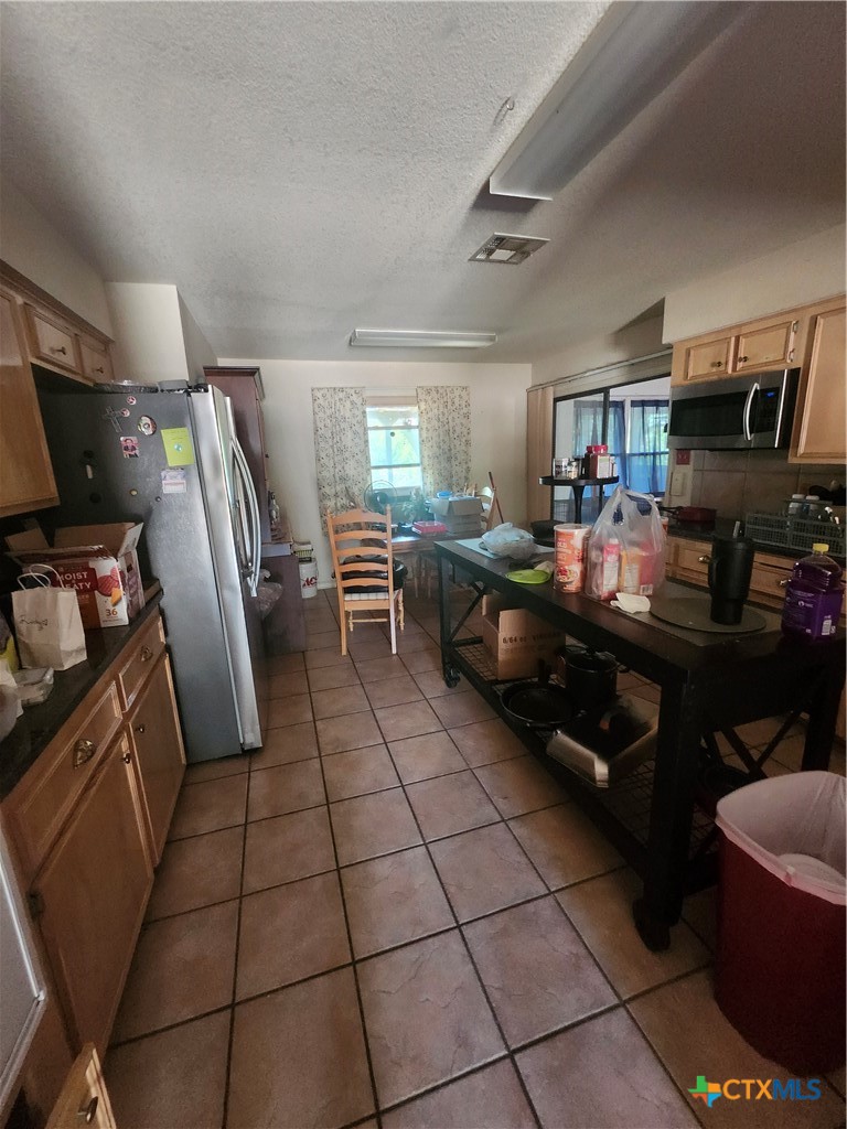 8008 W Fm 93 Property Photo 3