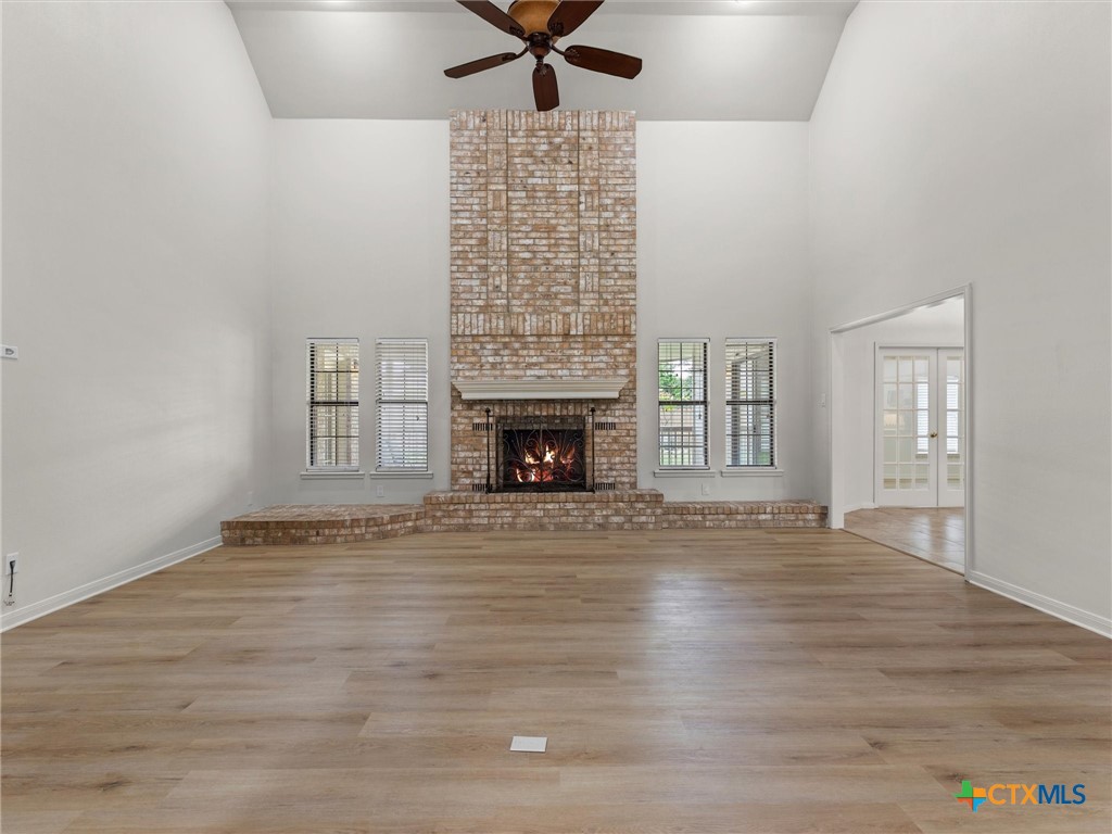 2252 Waterford Grace Property Photo 5