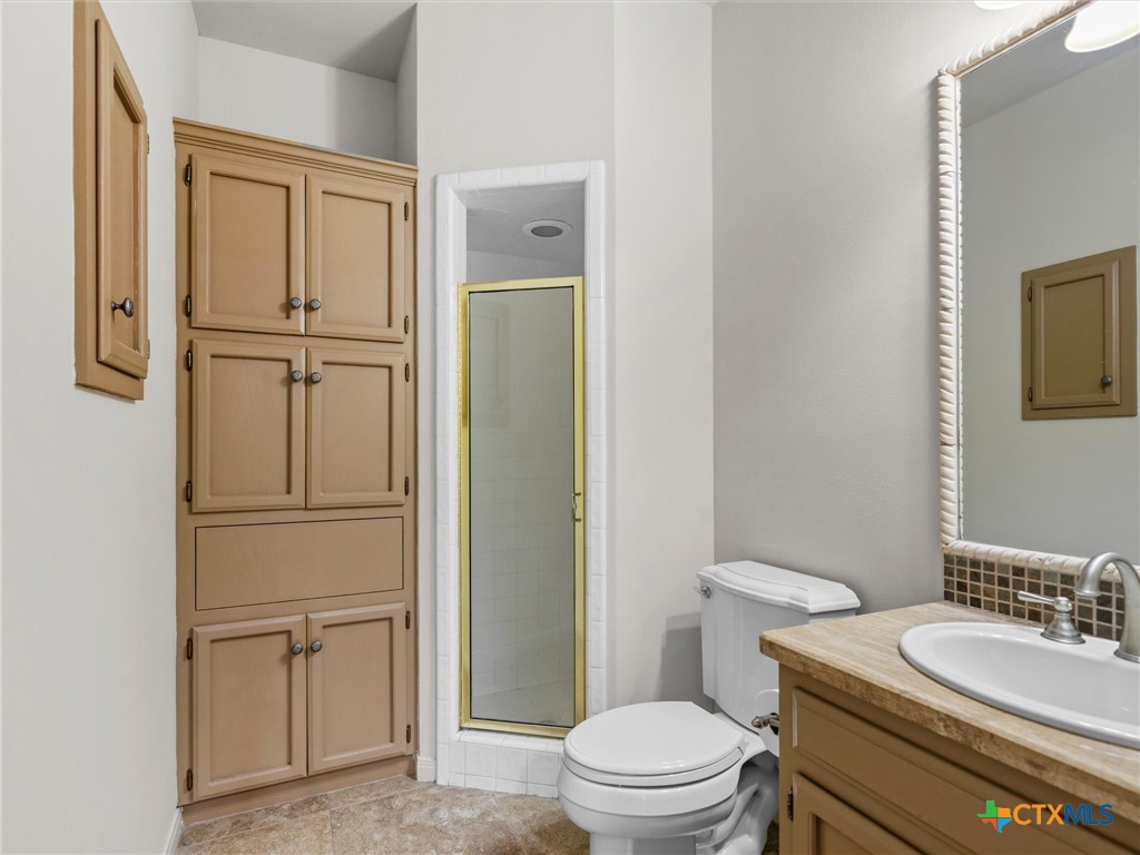 2252 Waterford Grace Property Photo 29
