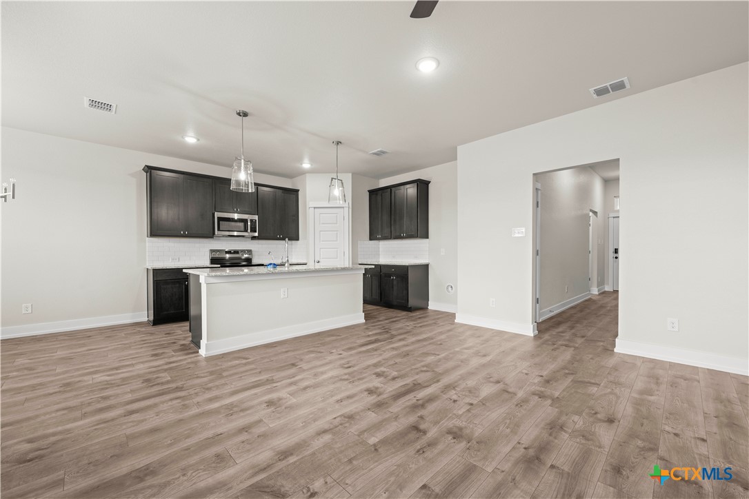 1301 Peppermint Road Property Photo 10