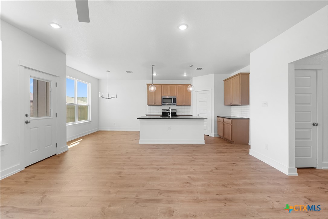 1220 Peppermint Road Property Photo 7