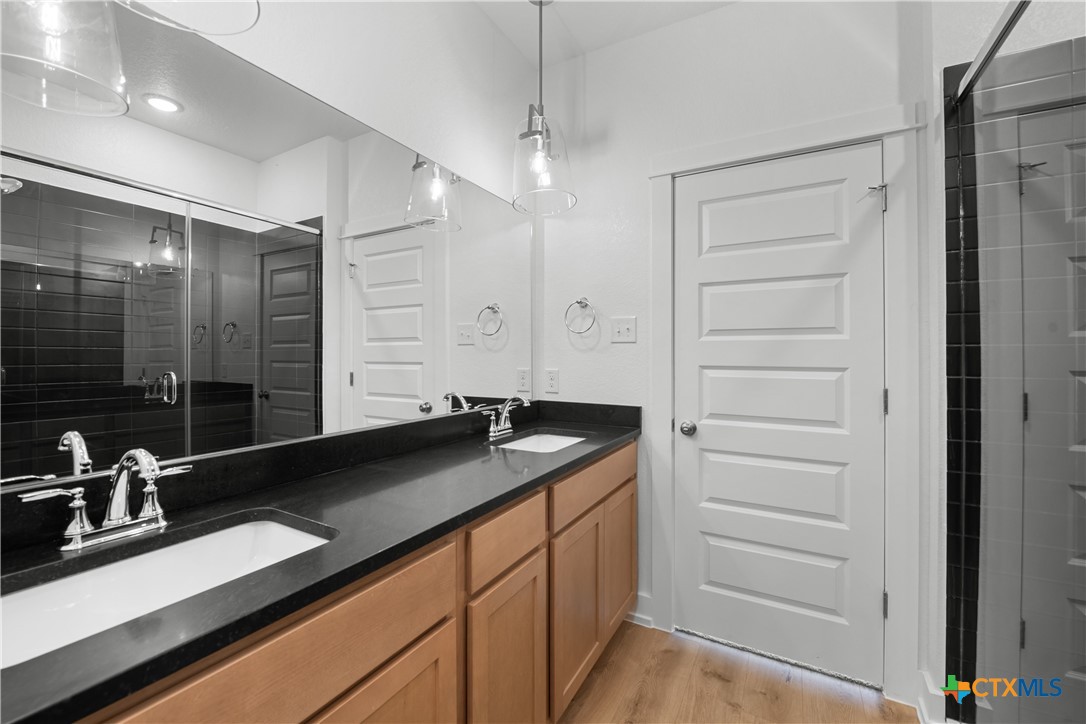 1220 Peppermint Road Property Photo 11
