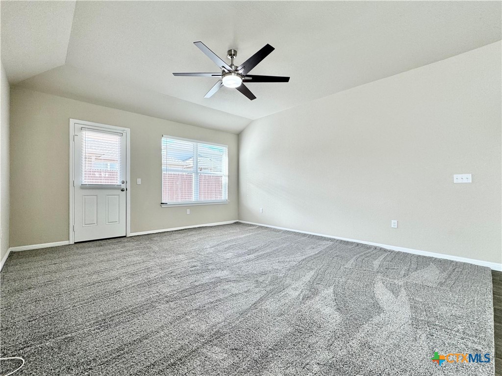 224 Yoakum Street Property Photo 15
