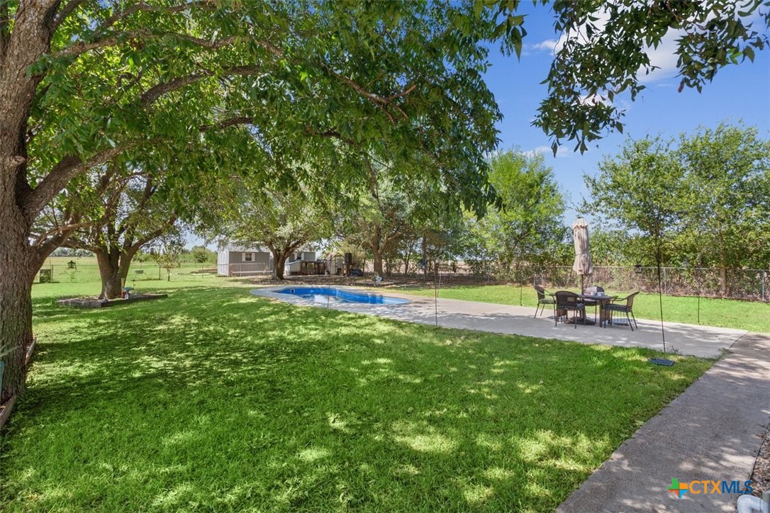 18509 N Elm Loop Property Photo 5