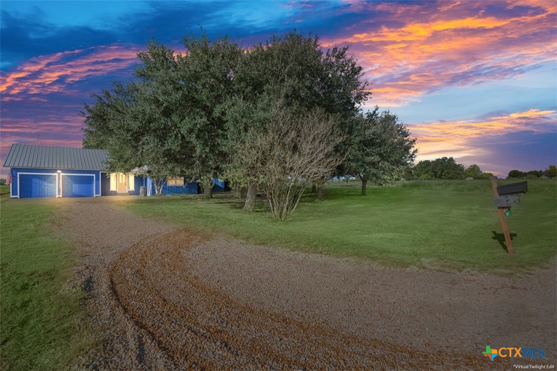 18509 N Elm Loop Property Photo 6