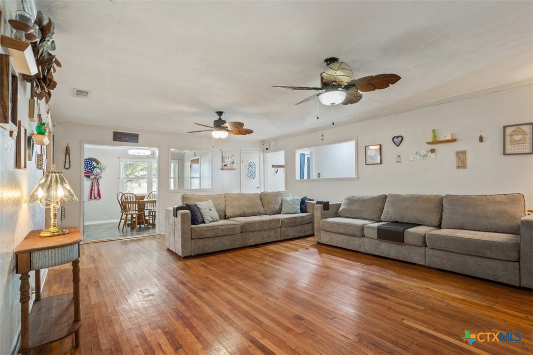 18509 N Elm Loop Property Photo 10