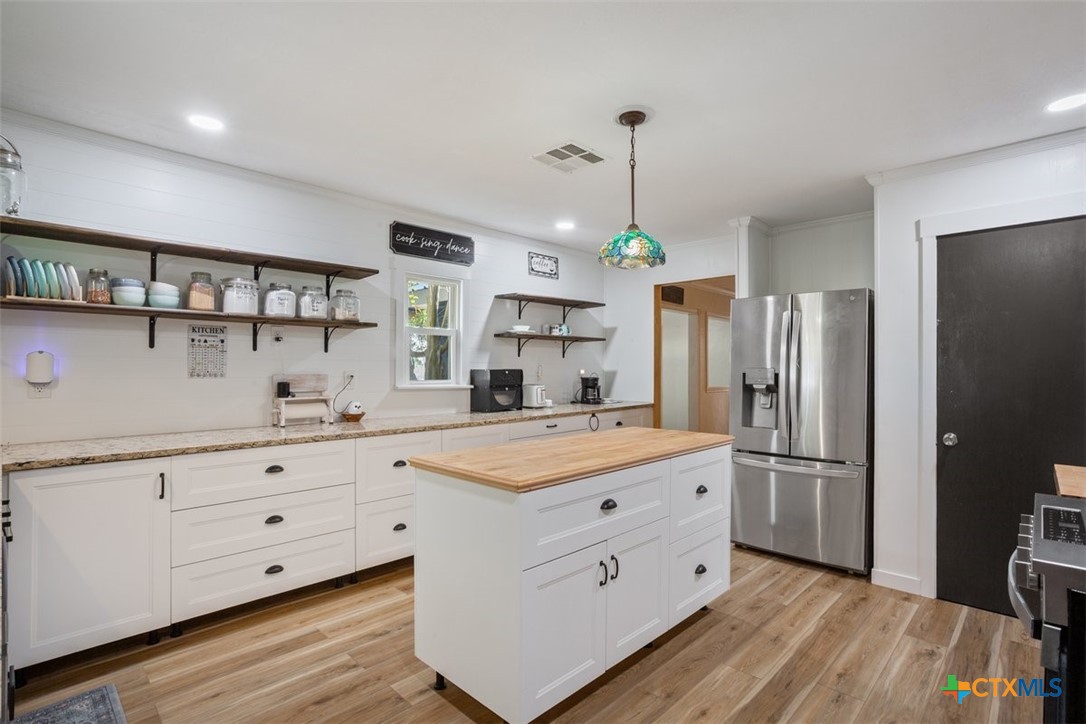 18509 N Elm Loop Property Photo 13