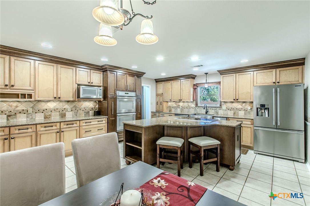 10941 Moffat Road Property Photo 10