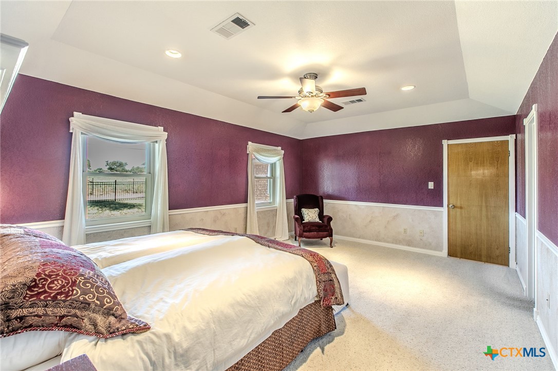 10941 Moffat Road Property Photo 17