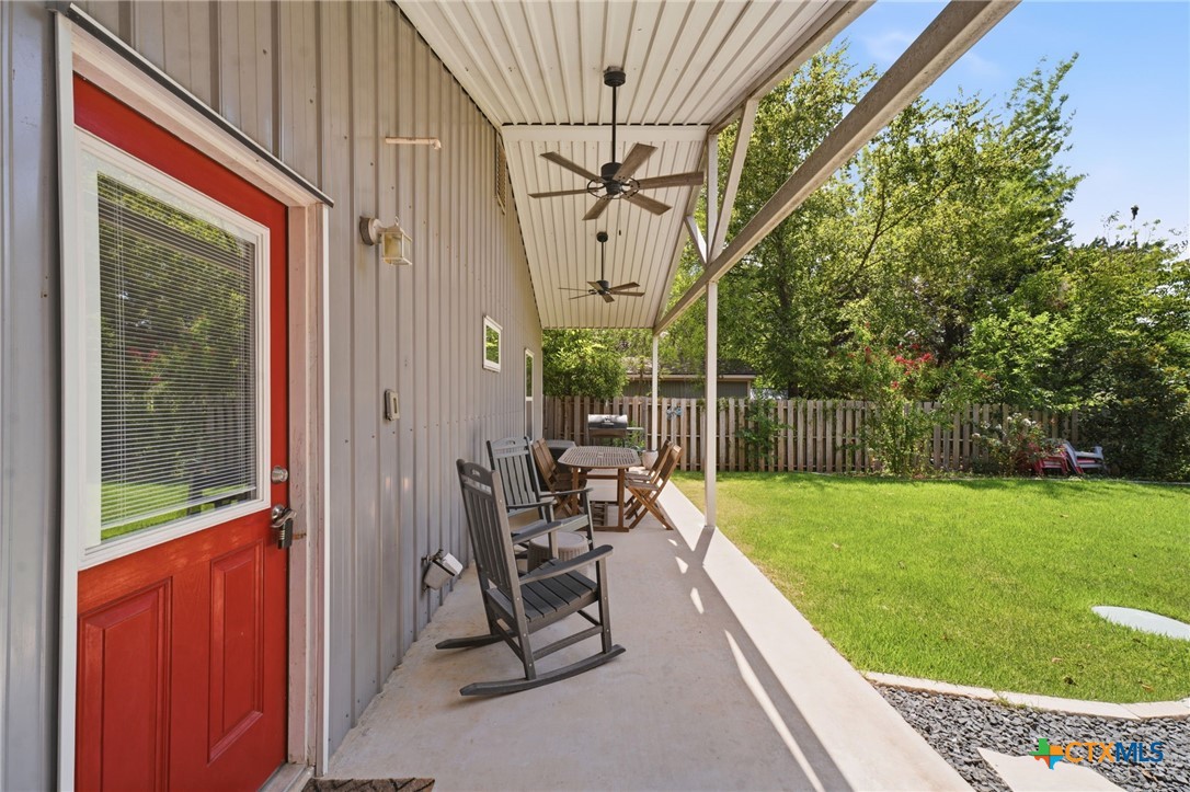 464 Pecan Row Property Photo 34
