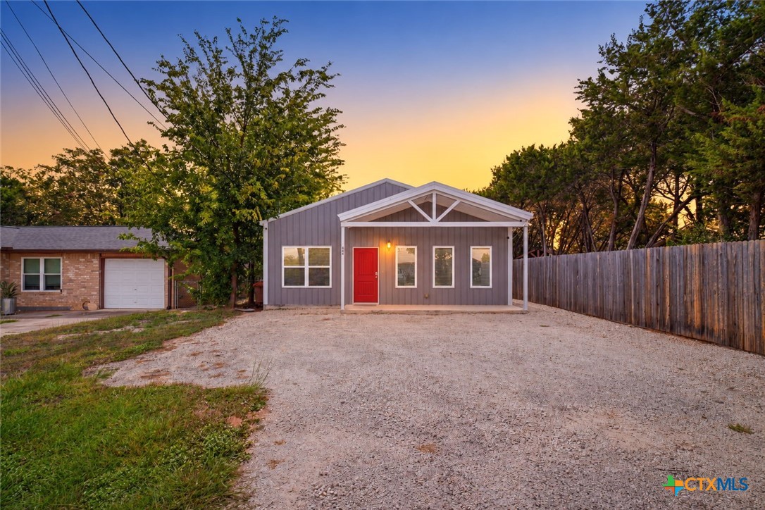 464 Pecan Row Property Photo 43
