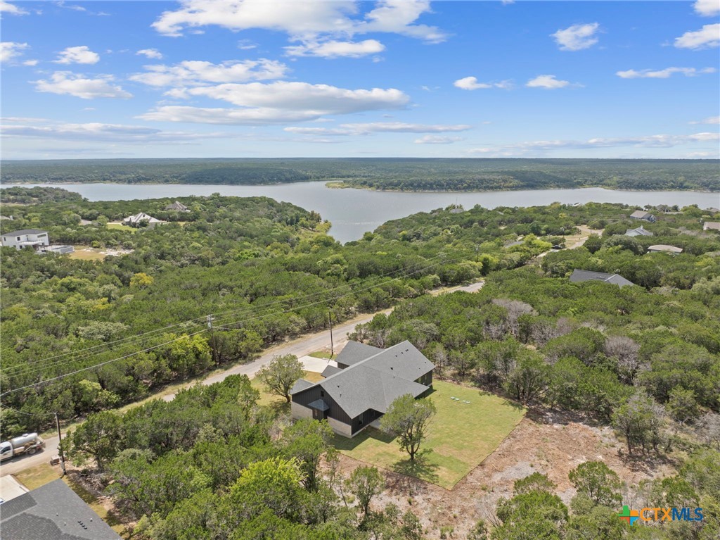 15920 Brazos Drive Property Photo 9