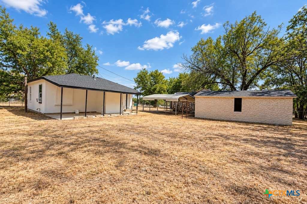 1115 W Main Street Property Photo 4