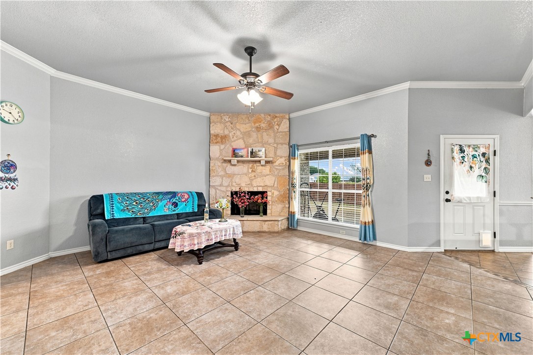 800 Cody James Drive Property Photo 5