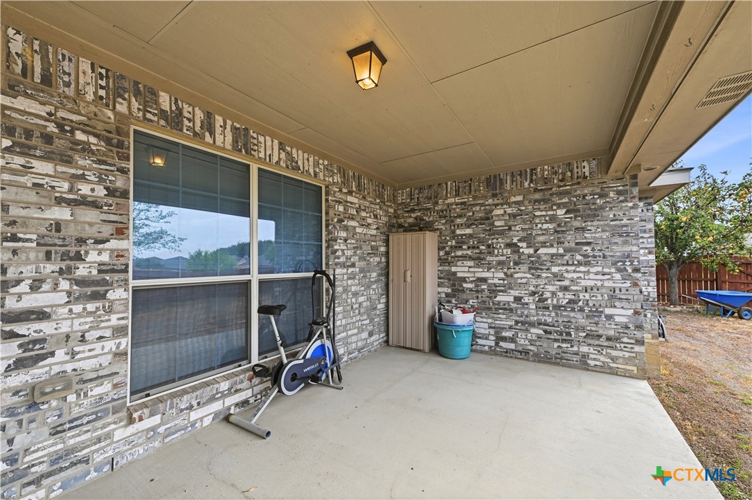 800 Cody James Drive Property Photo 33