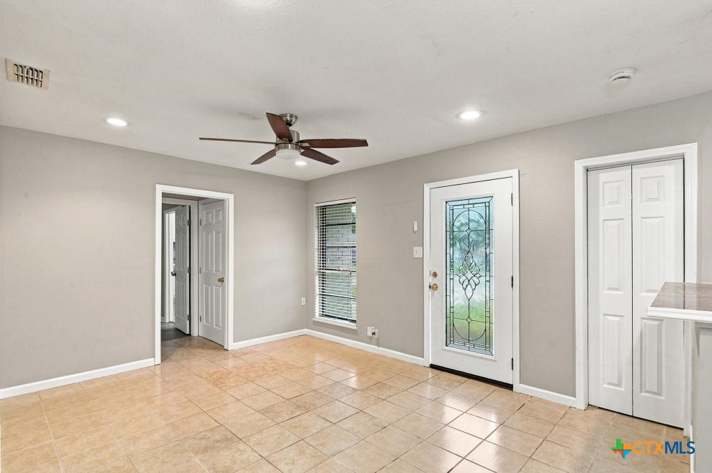 3003 Gayle Street Property Photo 5
