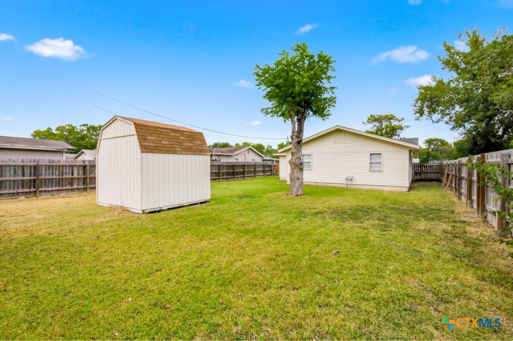 3003 Gayle Street Property Photo 22