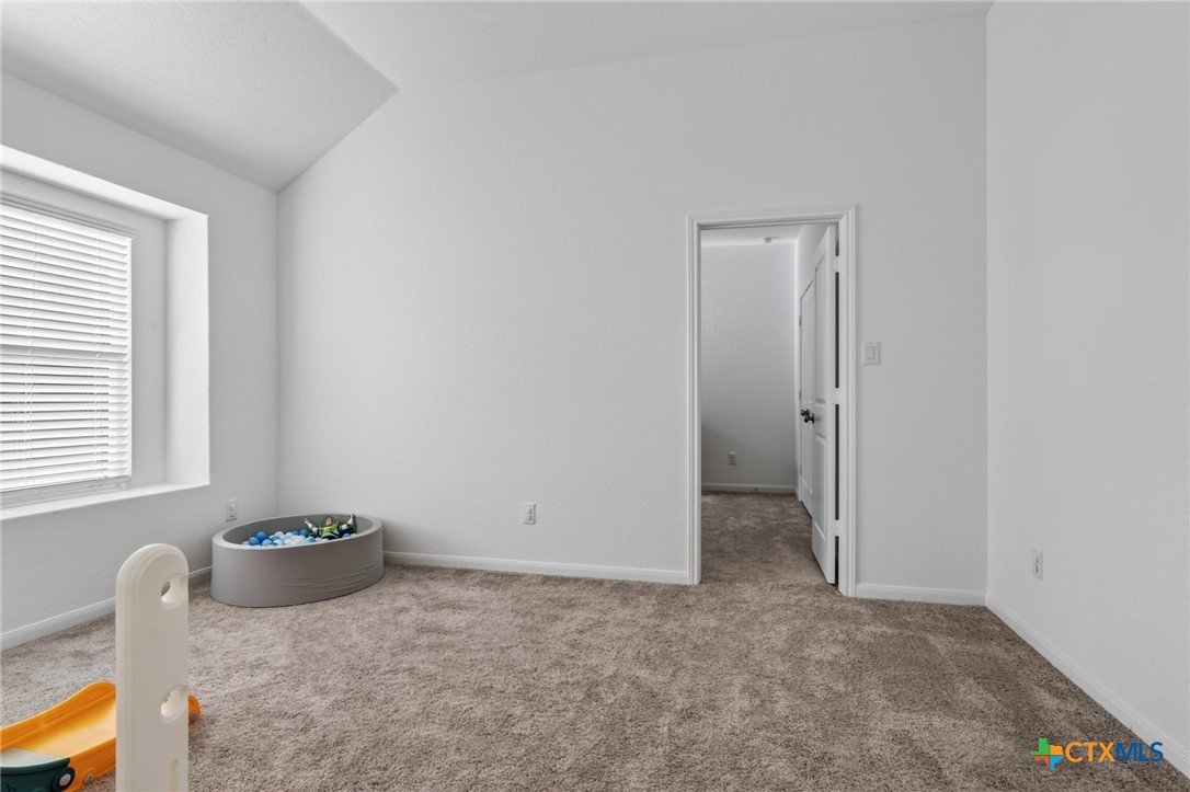 9351 Oxford Shire Property Photo 21