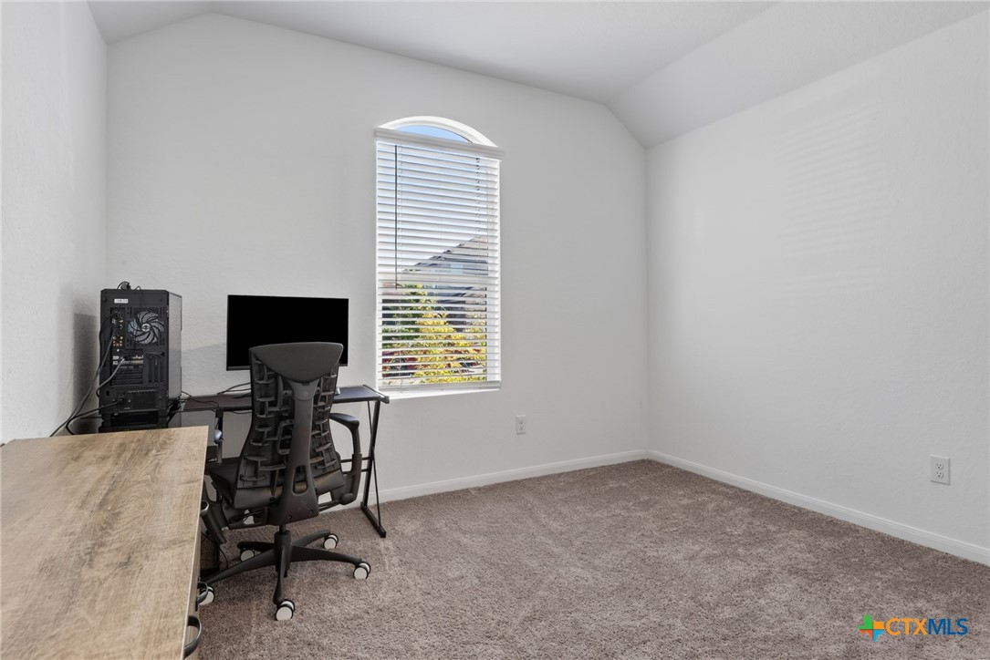 9351 Oxford Shire Property Photo 24