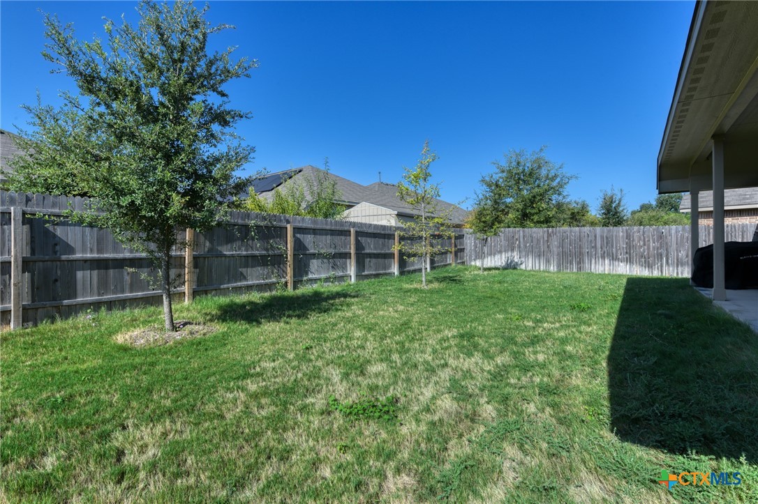 9351 Oxford Shire Property Photo 33