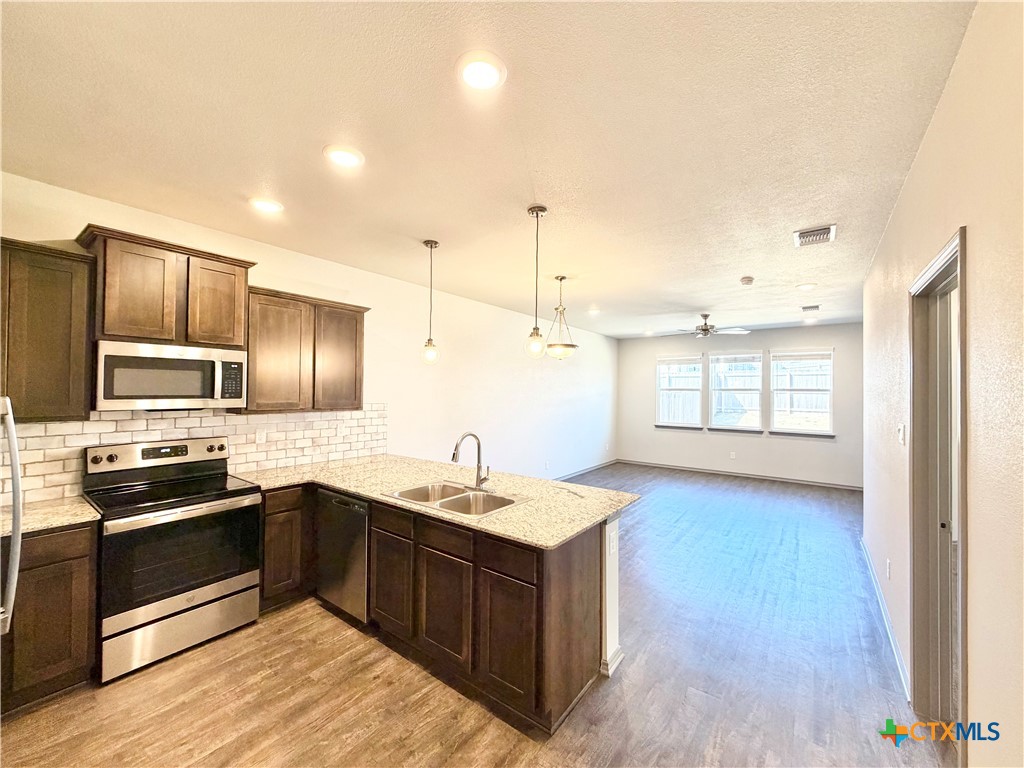 326 Green Valley Drive Property Photo 1
