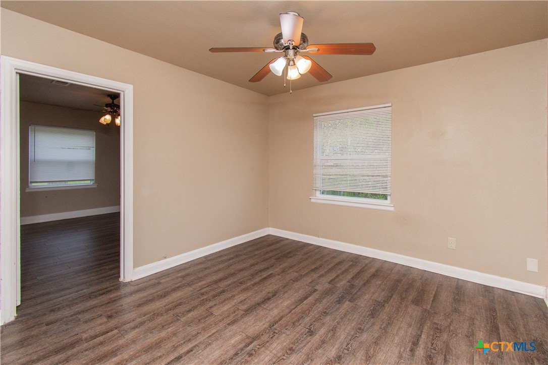 214 E Munroe Avenue Property Photo 14