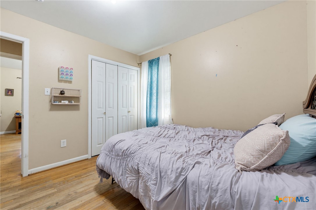403 W Avenue F Property Photo 19