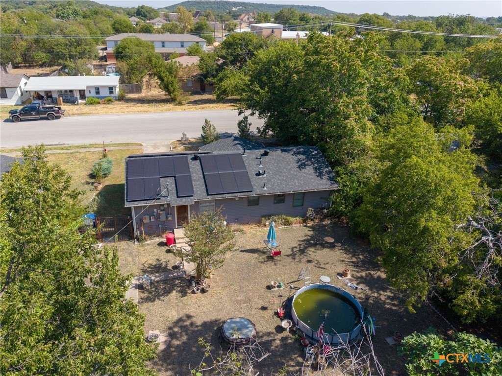 403 W Avenue F Property Photo 25